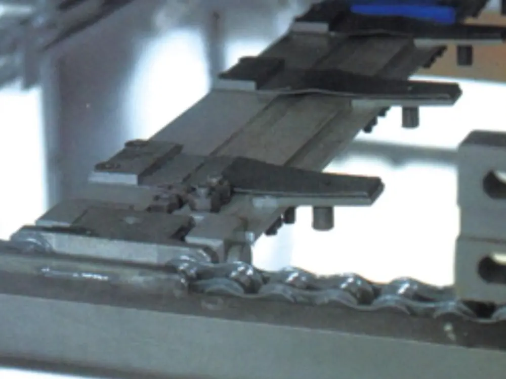 1060 Automatic Three Longitudinal And Two Lateral Foil Stamping Machine (25)