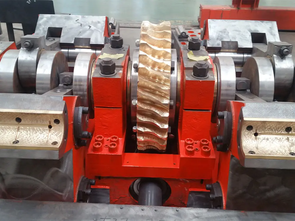 1060 Automatic Three Longitudinal And Two Lateral Foil Stamping Machine (26)
