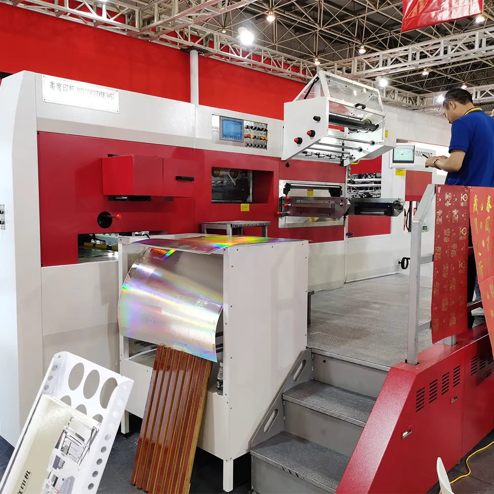 1320 Automatic Three Longitudinal And Two Lateral Foil Stamping Machine (4).jpg