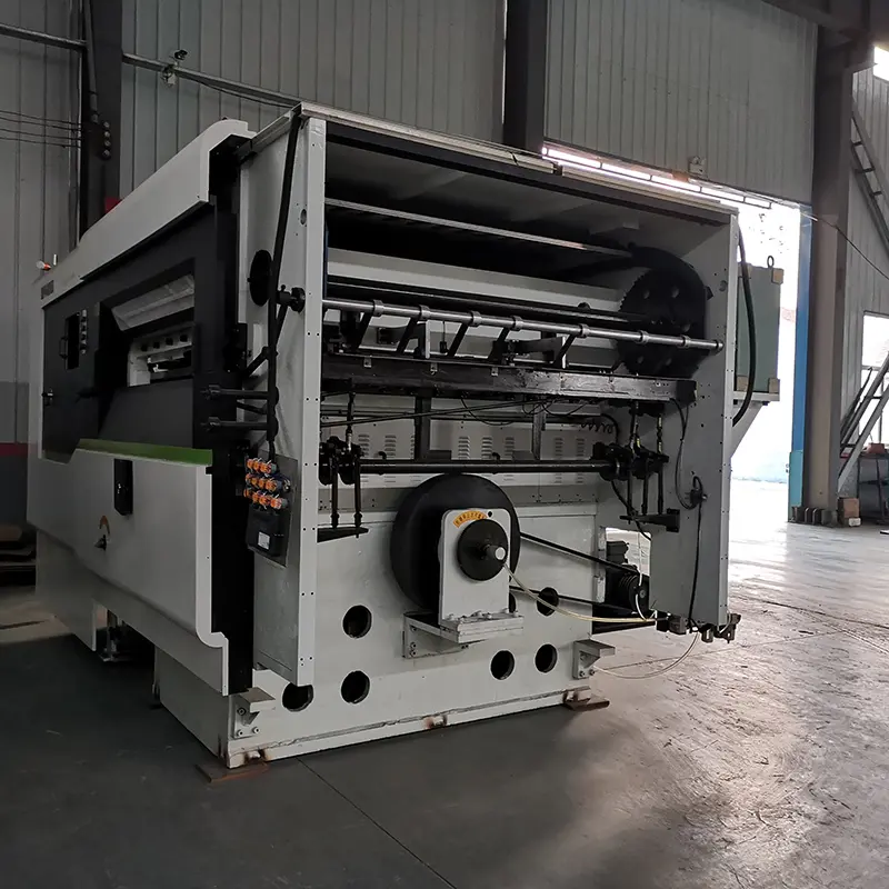 CR-1650 Automatic Die Cutting Stripping and Creasing Machine (5).jpg