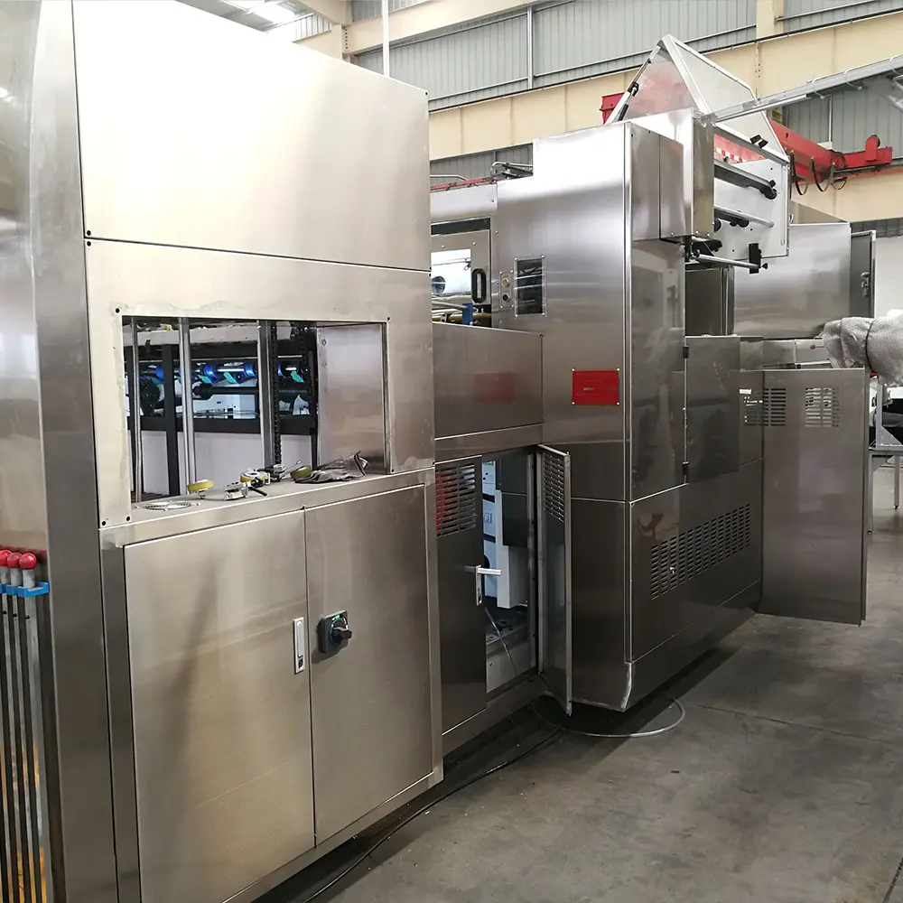1320 Automatic Three Longitudinal And Two Lateral Foil Stamping Machine (8).jpg
